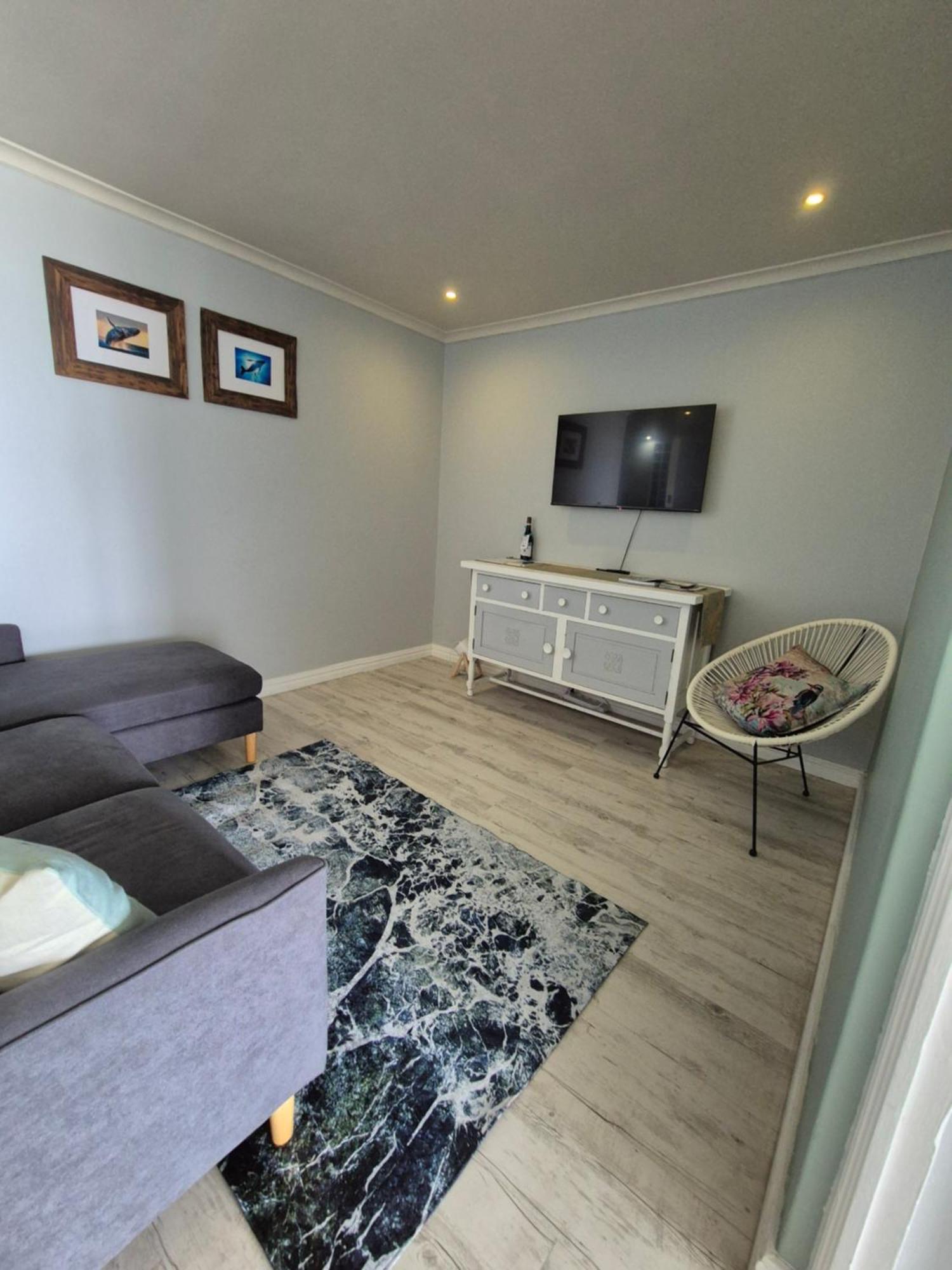 Sage At Whale Cove - Sea Facing Apartment Де-Келдерс Экстерьер фото